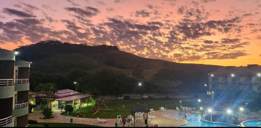 Aconchegante Flat B308 - Refugio No Aldeia Das Aguas Barra do Piraí Eksteriør billede